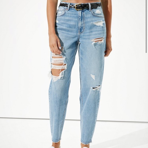 American Eagle Outfitters Denim - AMERICAN EAGLE RIPPED RELAXED MOM JEAN